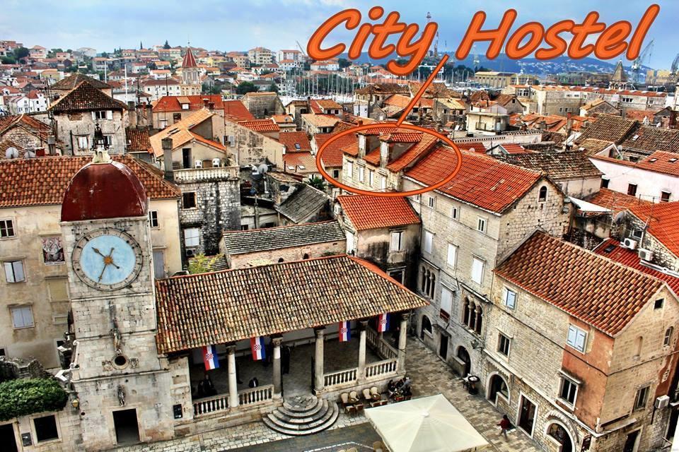 City Hostel Trogir Extérieur photo