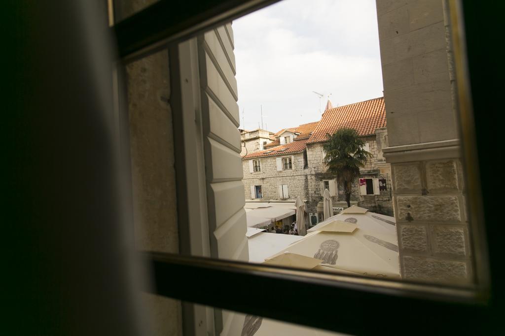 City Hostel Trogir Extérieur photo