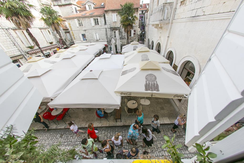 City Hostel Trogir Extérieur photo