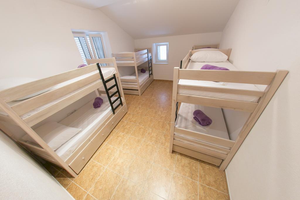 City Hostel Trogir Chambre photo